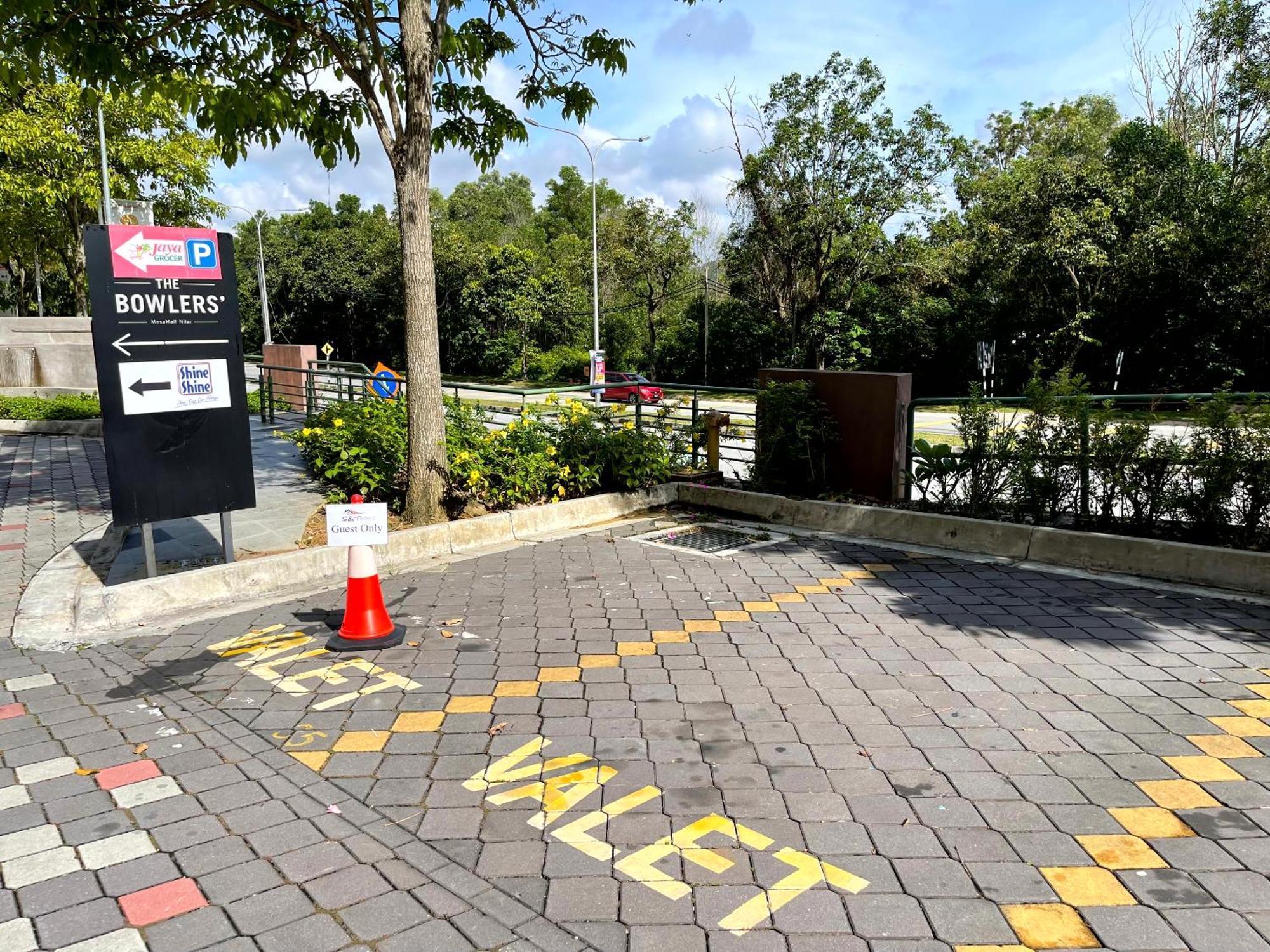 盛婷民宿F S&THOMEZ  Nilai Exterior foto